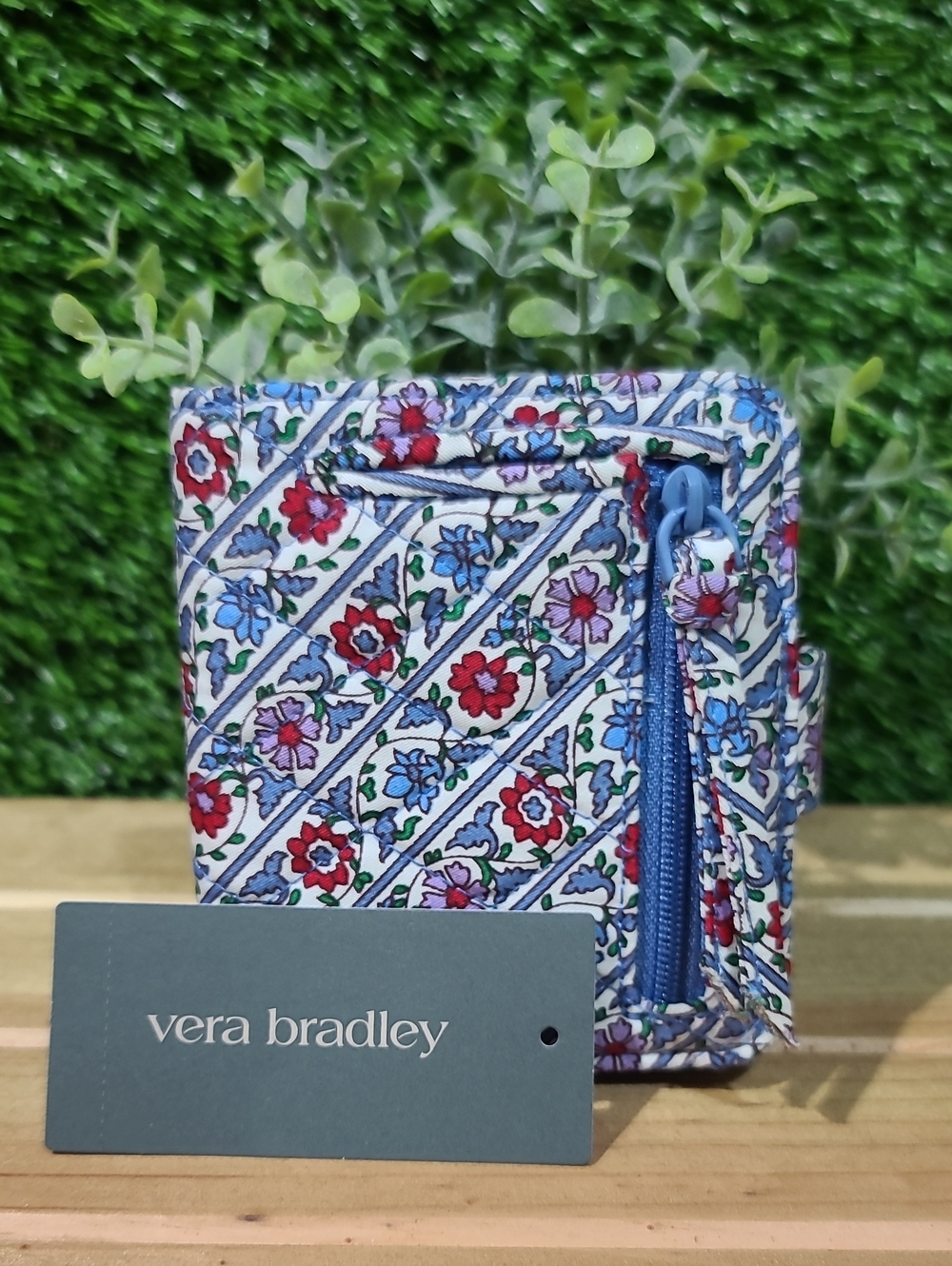 Vera Bradley Cotton Small Tab Wallet / Bias Mini Vines Ribbons NWT